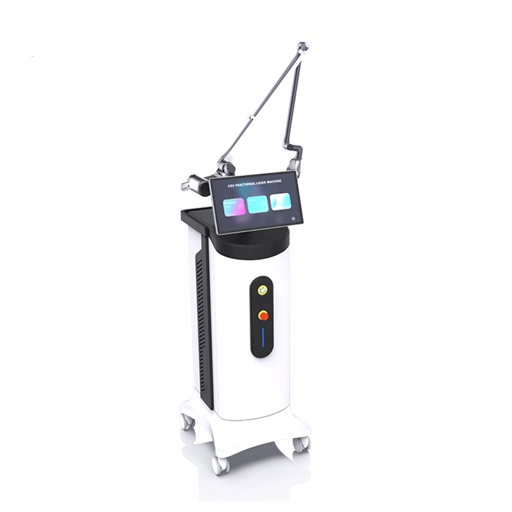 Co2 Laser faighne Meaisín